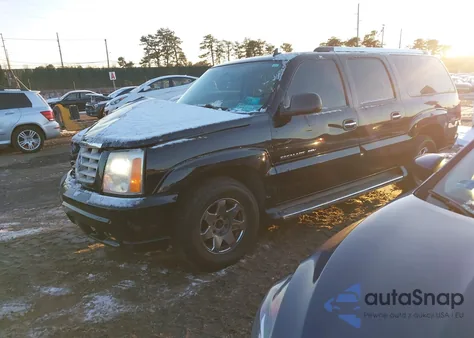 2006 Cadillac Escalade Esv Standard z USA, uszkodzony, nr VIN 3GYFK66N06G163661